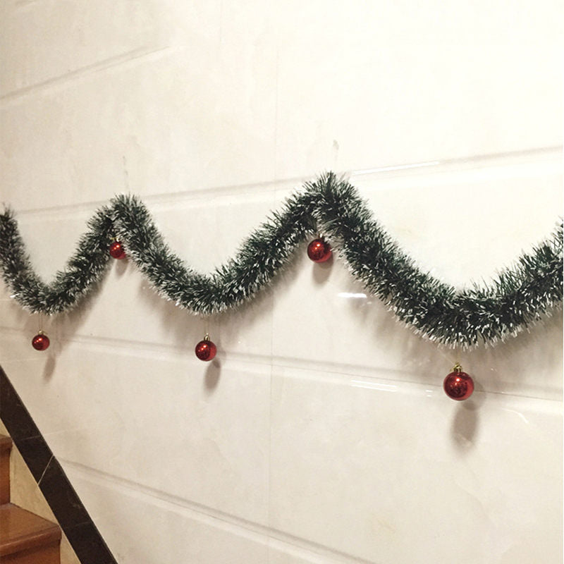 200m Floral Christmas Decoration with Ribbon Bow